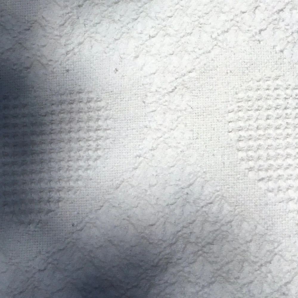 EUC Full/Queen size cream colored bedspread